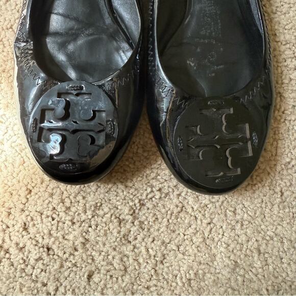 Tory Burch Reva Black Patent Leather Flat in Black Size 8.5 - Picture 3 of 4